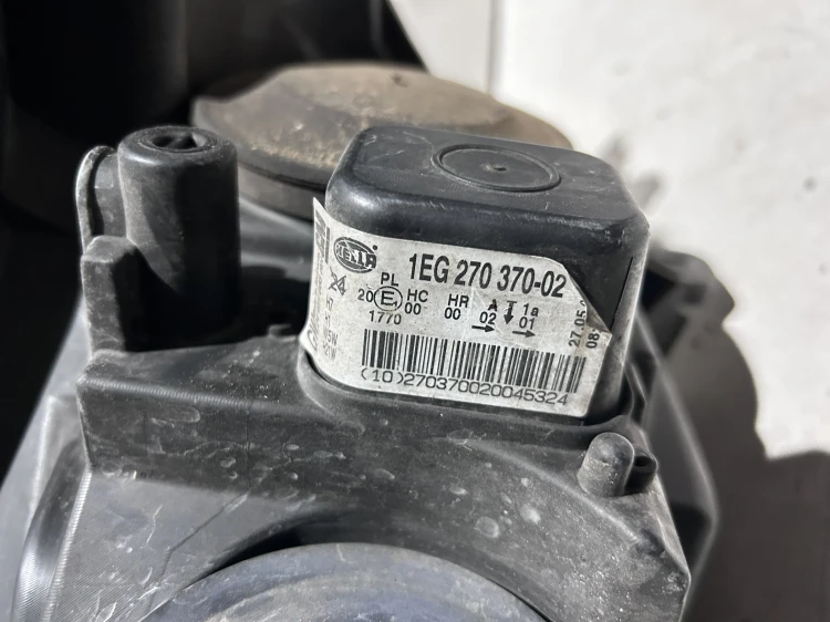 f1caa8e7fb22db2b99280e346a40c93a.jpg