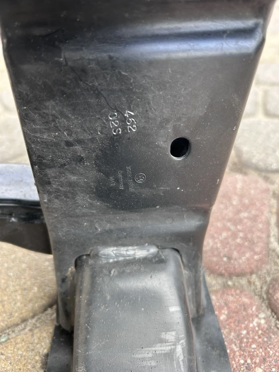 ce81a8895cc4fe60da52d38a2080f474.jpg