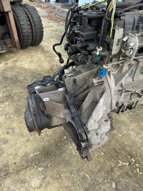 e43750cdec68155fd73e60ce13ecacef.jpg