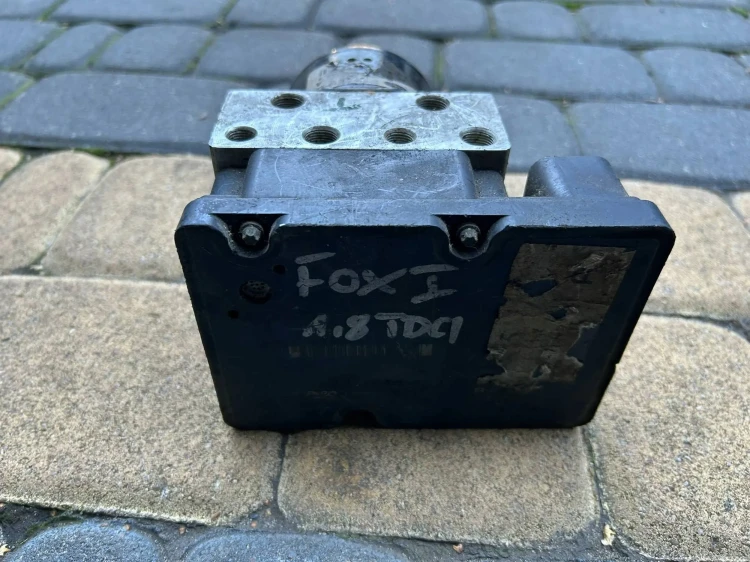 b2a3670bf6cd2a8b5aff18fc96fc4fa7.jpg