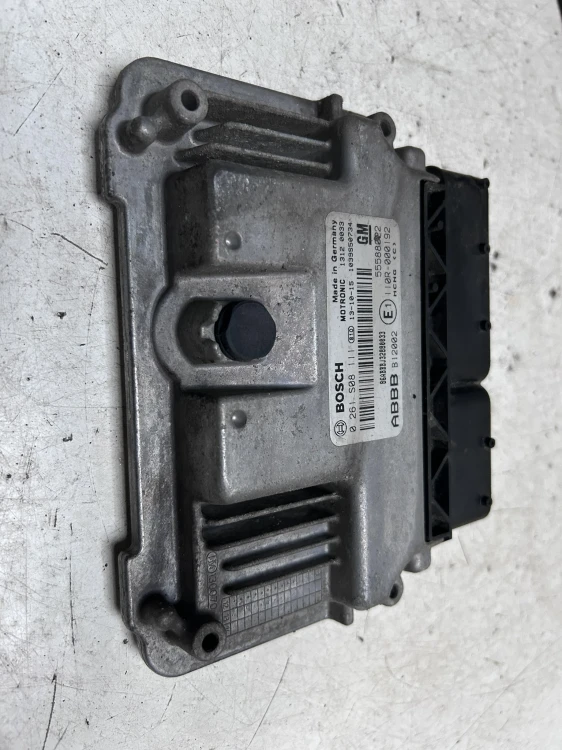 ef7e23de7a945a4d7c82a97090e92d5d.jpg