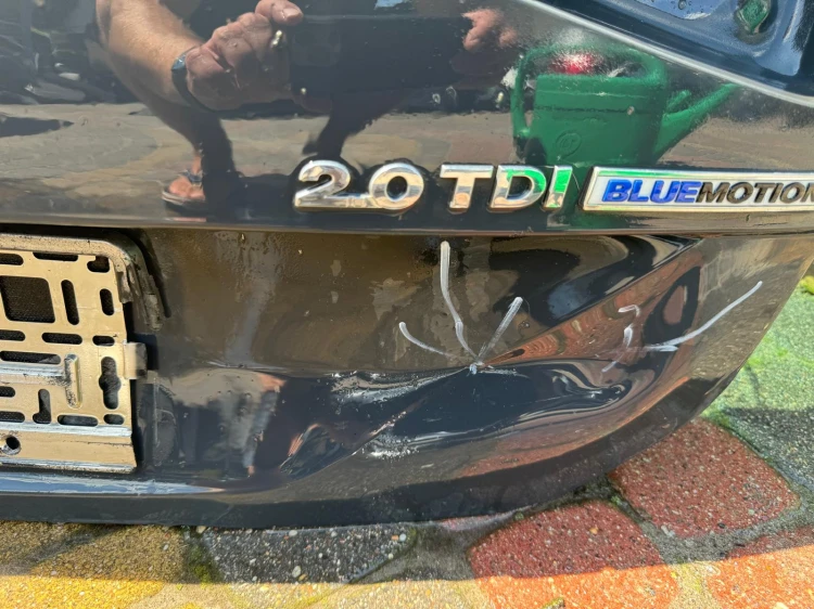 3dca71141cddb5bd64ce4570af521832.jpg
